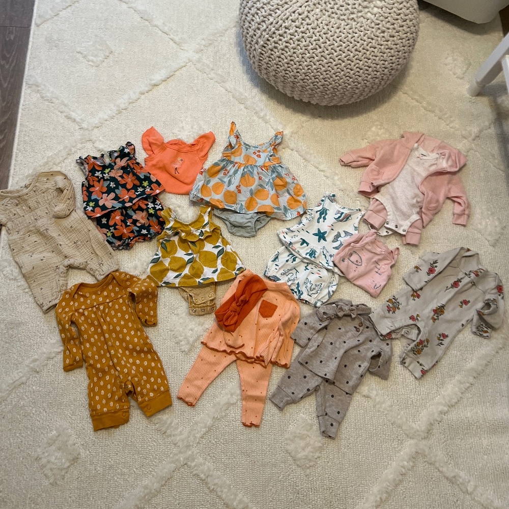 Newborn girl clothes